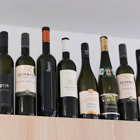Beer & Wine House